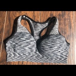 Victoria’s Secret PINK Push-Up Sports Bra